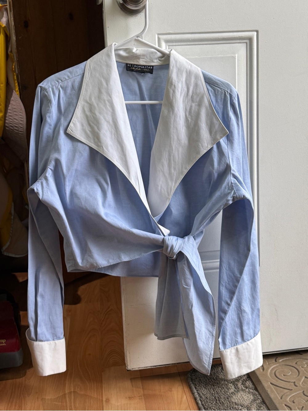 vintage cropped wrap blouse Light Blue with fun White Collar